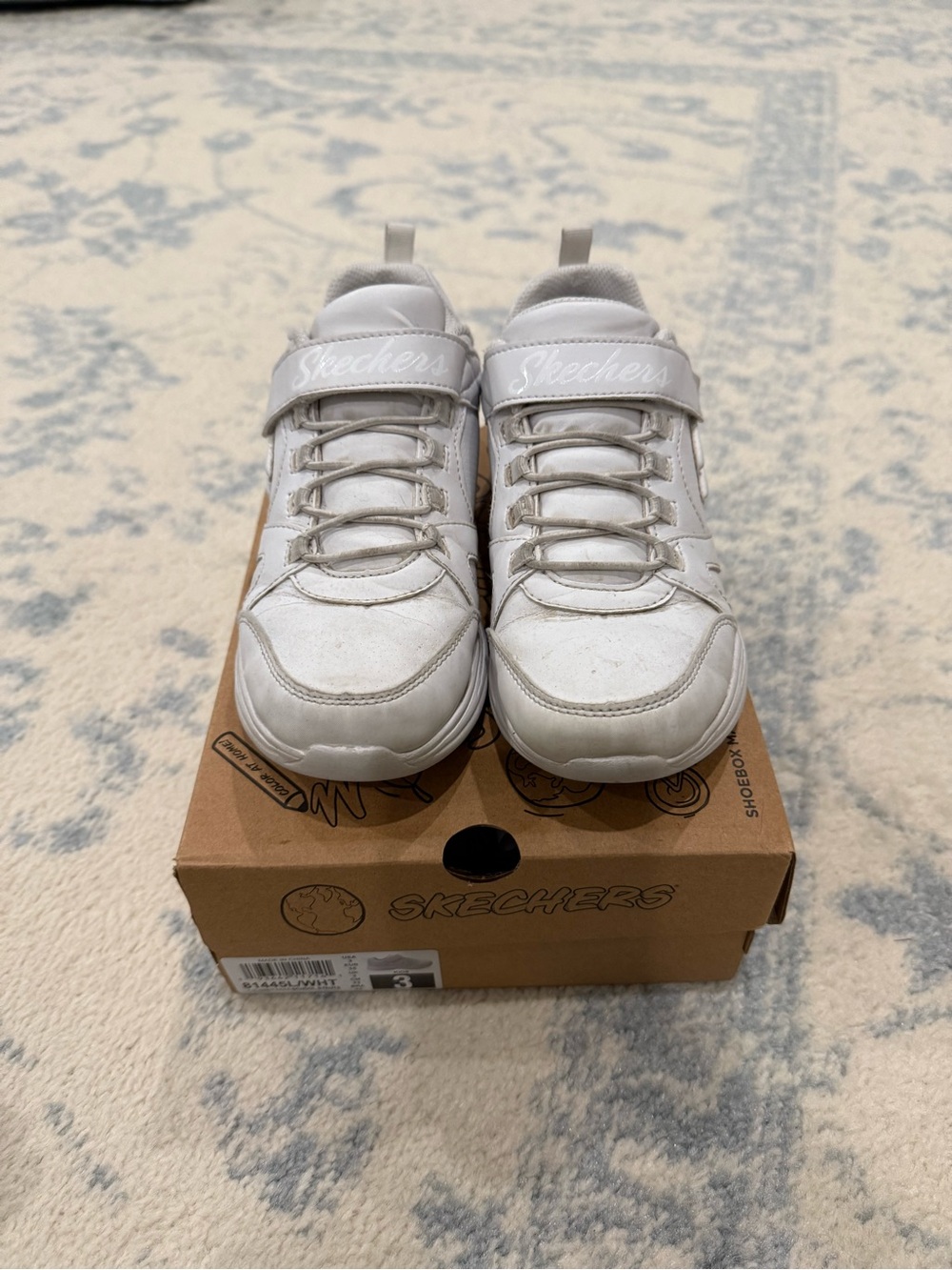 Boys Skechers white Velcro uniform shoes size 3
